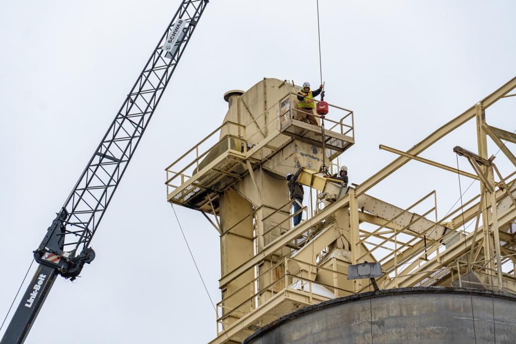 Adm Lift 3-9 - Copy Adm Lift 3-9 - Copy